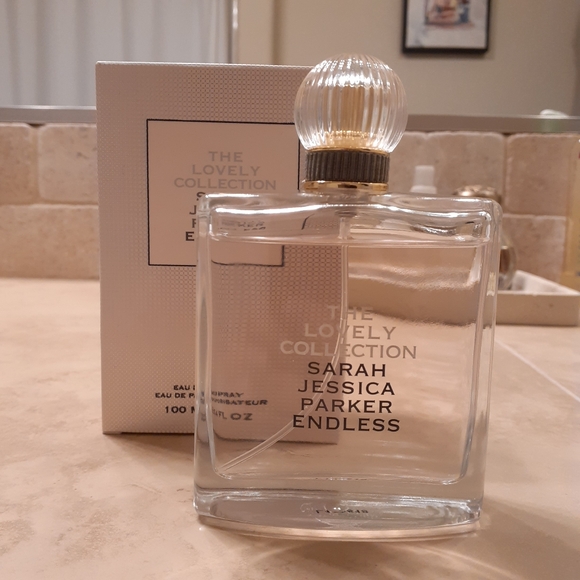 SJP Perfume! - Picture 2 of 3